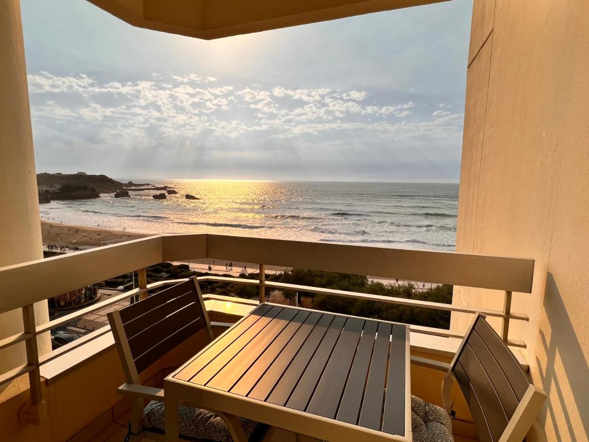 L'océan à perte de vue, la grande plage à vos pieds Biarritz Exterior foto